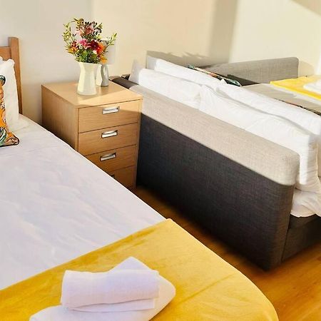 The Rock Retreat - Gibraltar Apartment Bagian luar foto