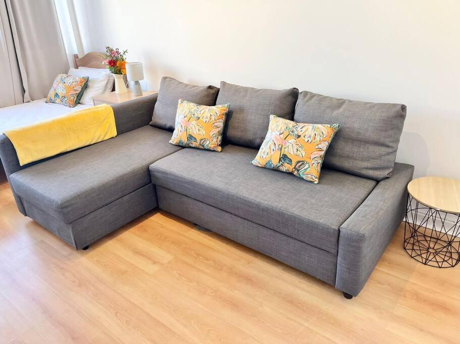 The Rock Retreat - Gibraltar Apartment Bagian luar foto